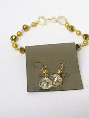 NWT Gold Tone Crystal Beaded Bracelet & Dangle Earrings Jewelry Set